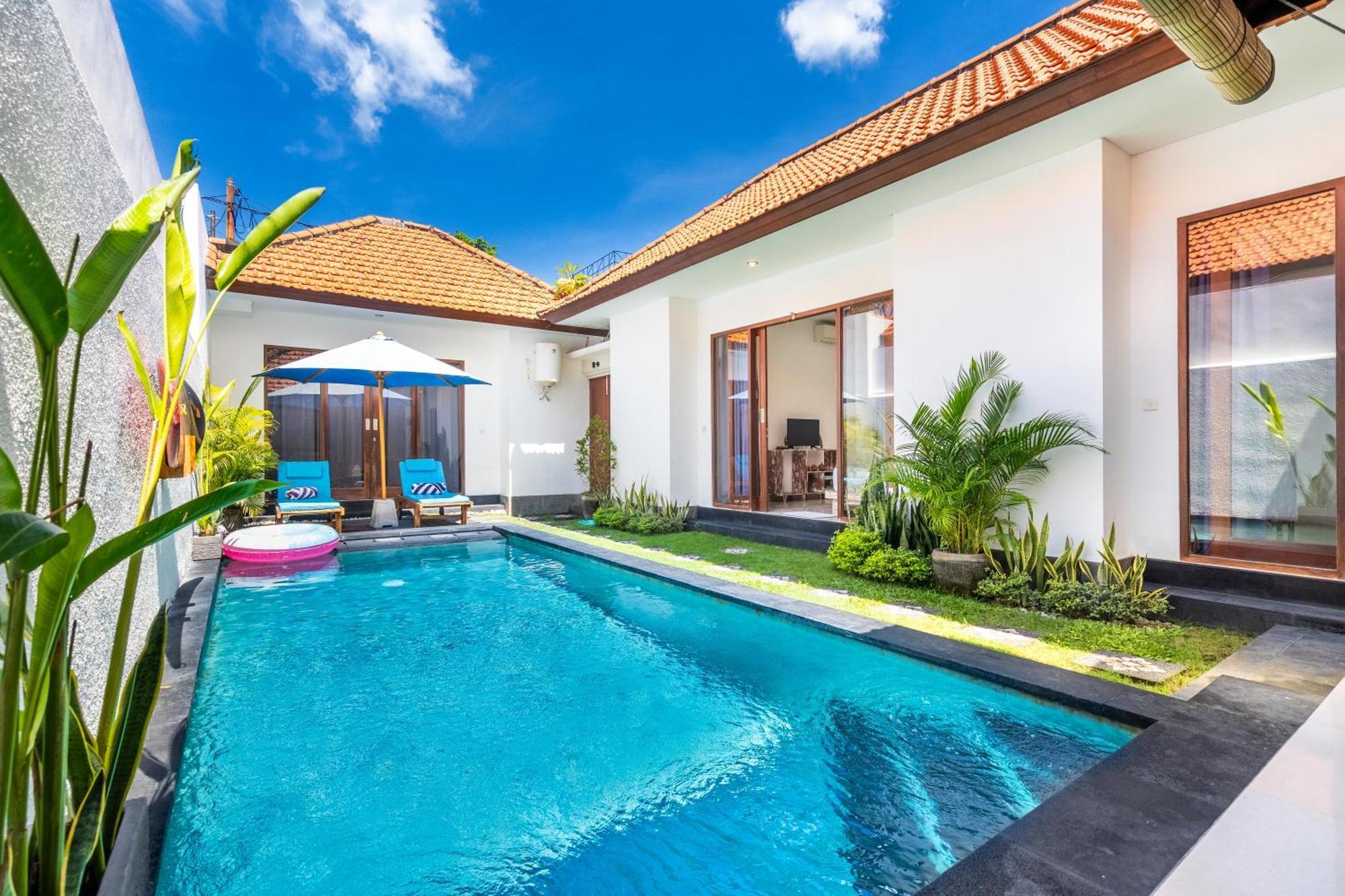4-Bedroom Pool Villa Near Seminyak Center Esterno foto