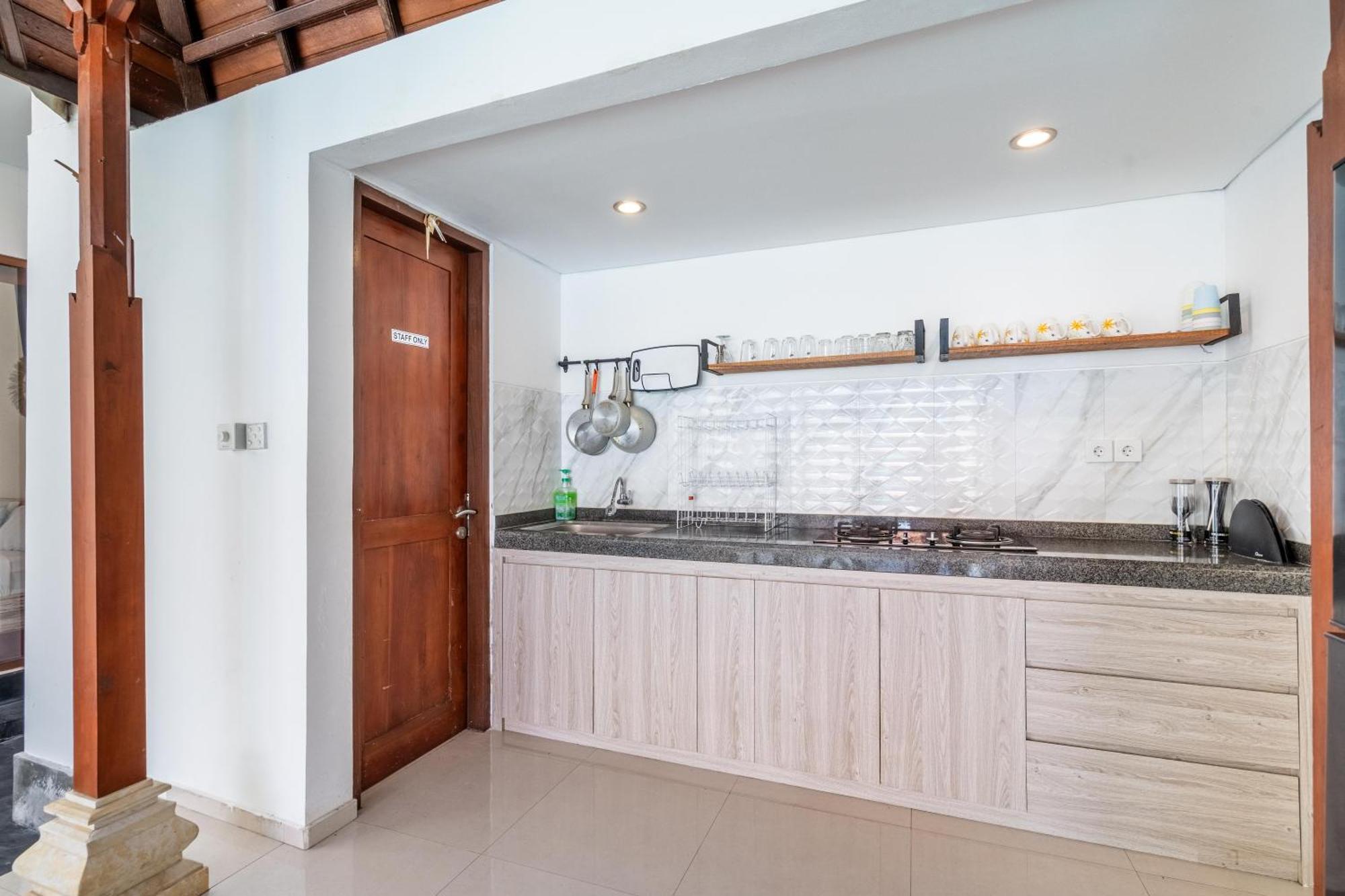 4-Bedroom Pool Villa Near Seminyak Center Esterno foto